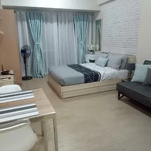 https://eighty-one-newport-boulevard.angeleshotels.net