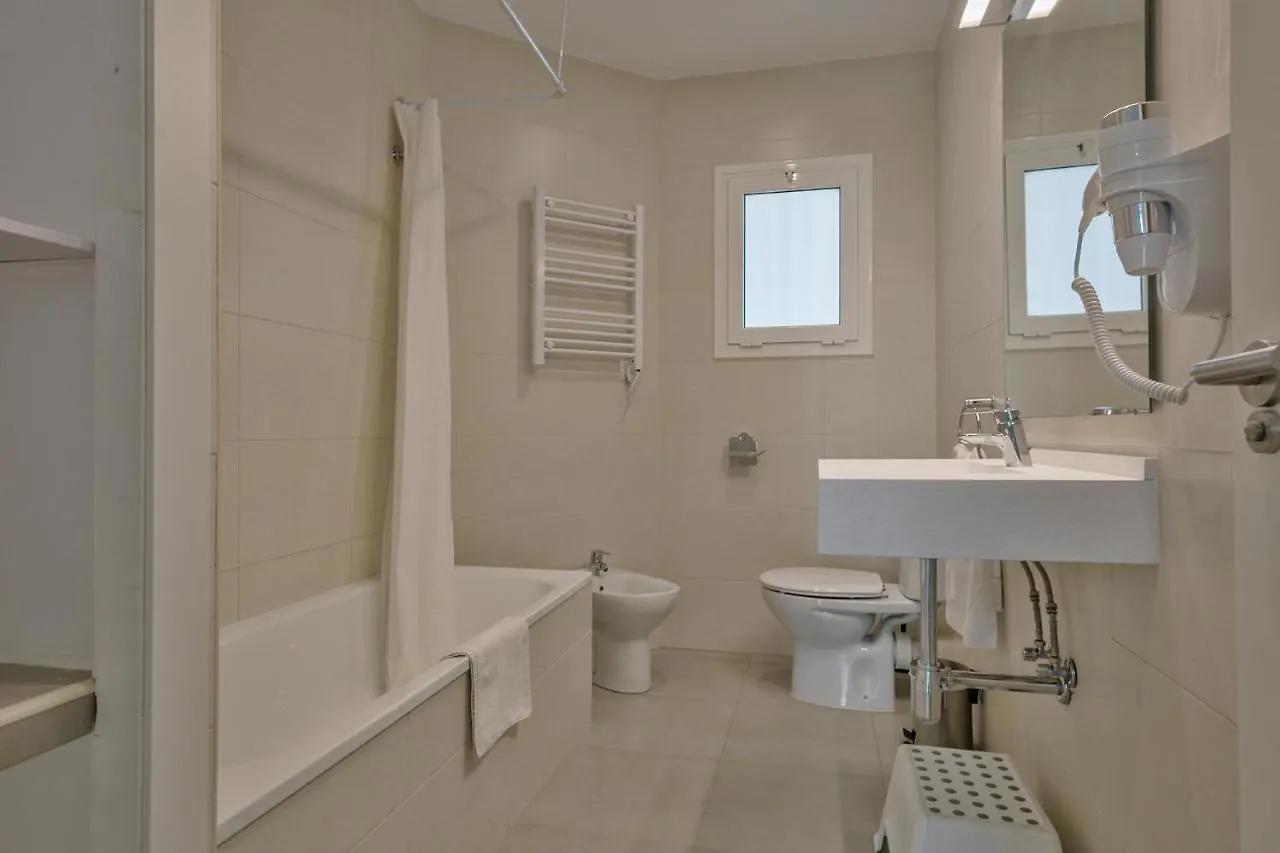 Stay Together Barcelona Apartments 0*,  Hiszpania