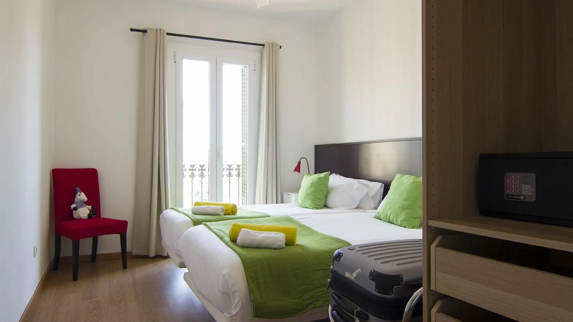 Stay Together Barcelona Apartments